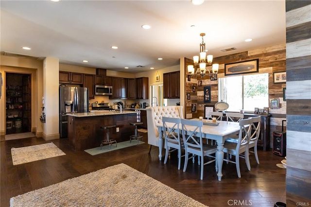 8212 Emerson, Yucca Valley, CA 92284