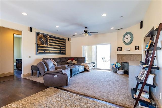 8212 Emerson, Yucca Valley, CA 92284