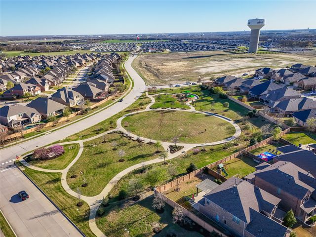 2217 Moore Valley Drive, Mckinney, TX 75071