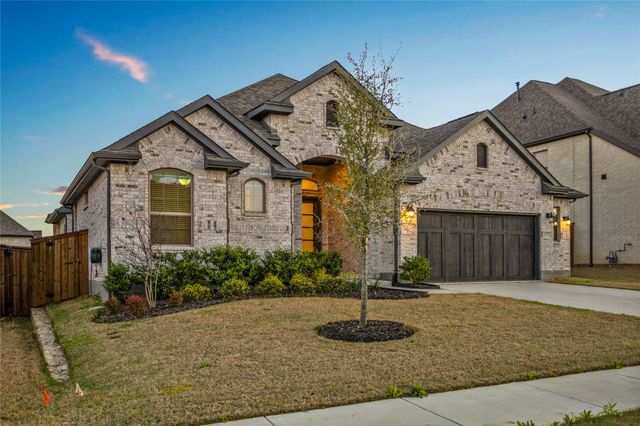 2217 Moore Valley Drive, Mckinney, TX 75071