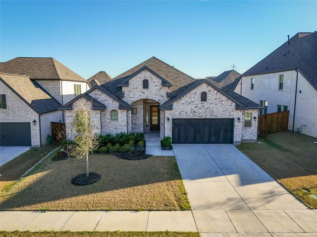 2217 Moore Valley Drive, Mckinney, TX 75071