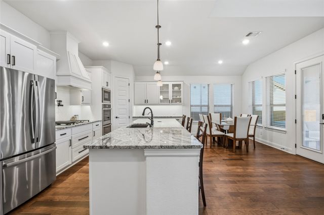 2217 Moore Valley Drive, Mckinney, TX 75071