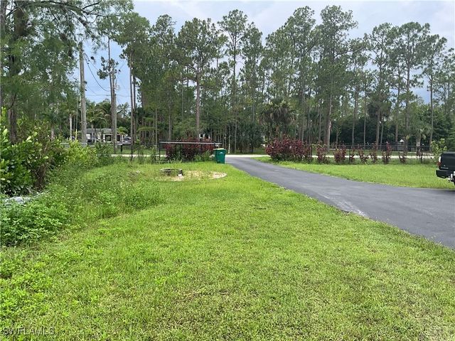 4143 2nd AVE NE, Naples, FL 34120