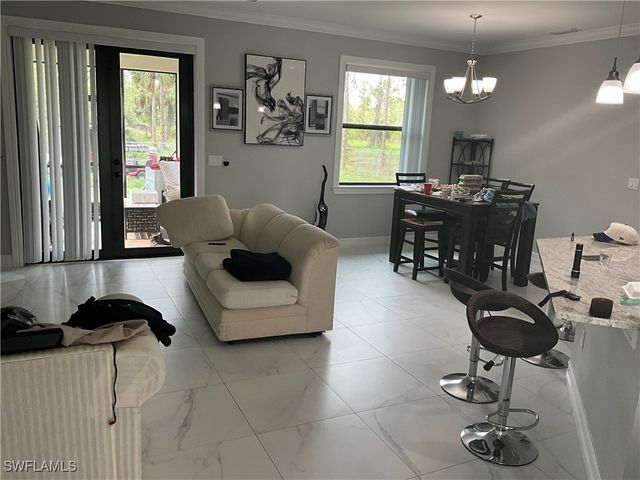 4143 2nd AVE NE, Naples, FL 34120