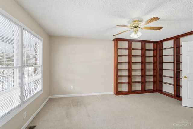 1776 Thall Drive, Hamilton, OH 45013