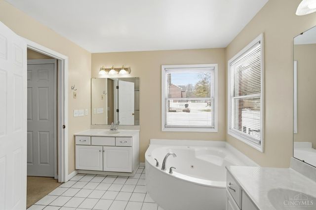 1776 Thall Drive, Hamilton, OH 45013