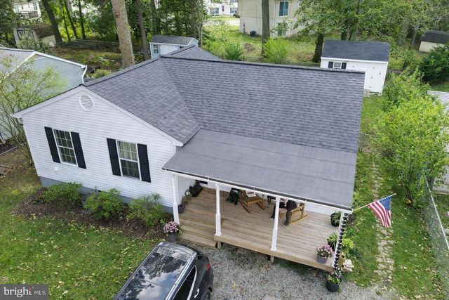 8315 CEDAR LN, Lusby, MD 20657