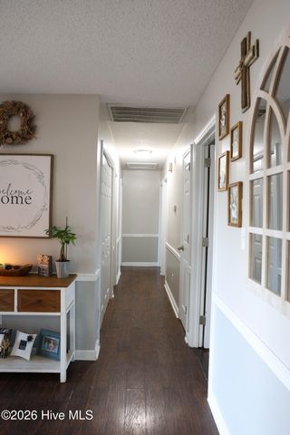 425 Palmetto Court, Jacksonville, NC 28546