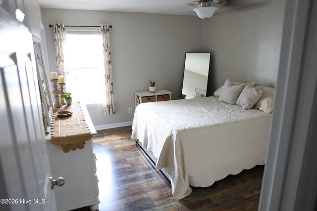 425 Palmetto Court, Jacksonville, NC 28546