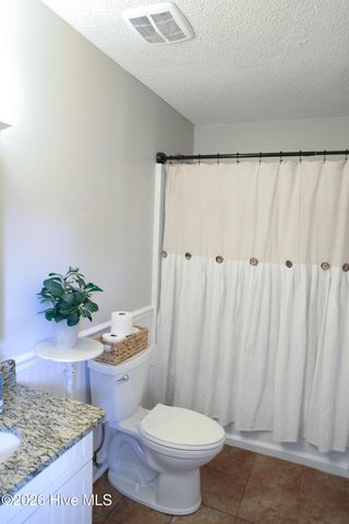 425 Palmetto Court, Jacksonville, NC 28546