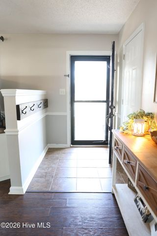 425 Palmetto Court, Jacksonville, NC 28546