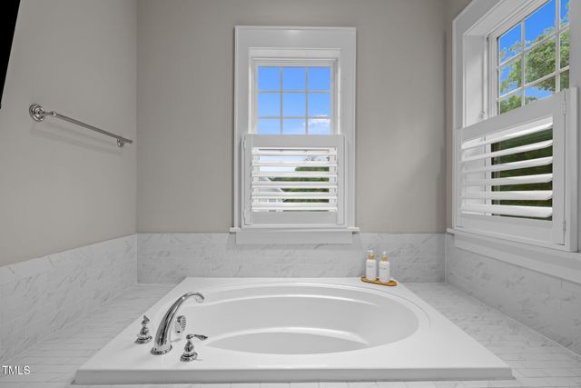 821 Rambling Oaks Lane, Holly Springs, NC 27540