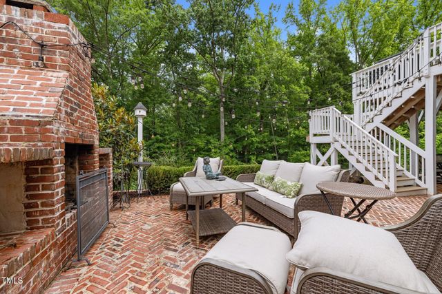 821 Rambling Oaks Lane, Holly Springs, NC 27540