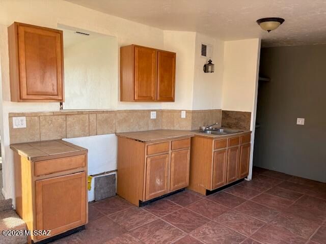 6857 S Melody Avenue, Tucson, AZ 85756