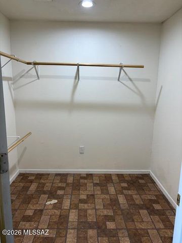 6857 S Melody Avenue, Tucson, AZ 85756