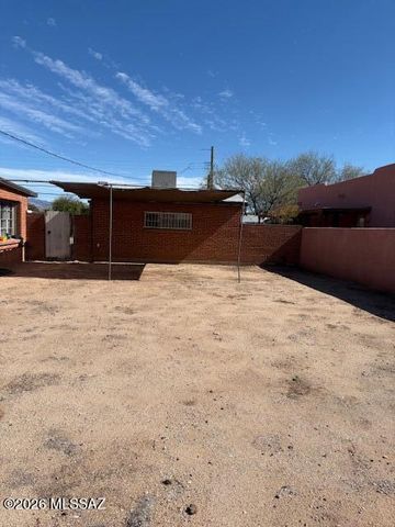 6857 S Melody Avenue, Tucson, AZ 85756