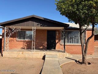 6857 S Melody Avenue, Tucson, AZ 85756