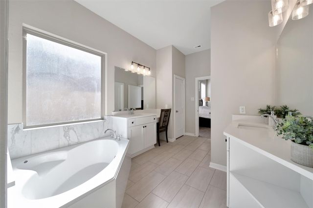 128 Yellow Perch Way, Conroe, TX 77318