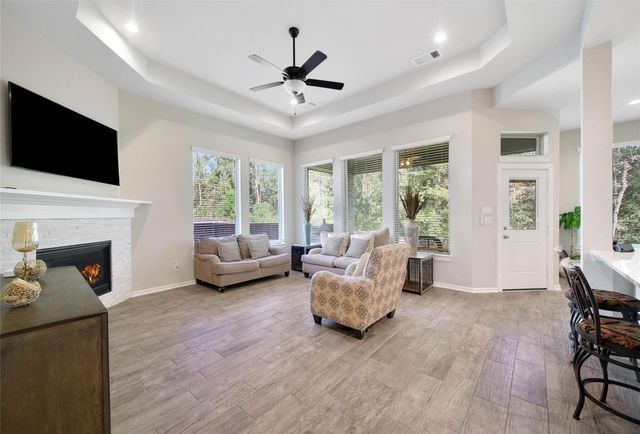 128 Yellow Perch Way, Conroe, TX 77318