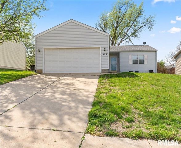 905 HELENE Street, Springfield, IL 62702
