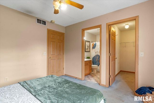 905 HELENE Street, Springfield, IL 62702