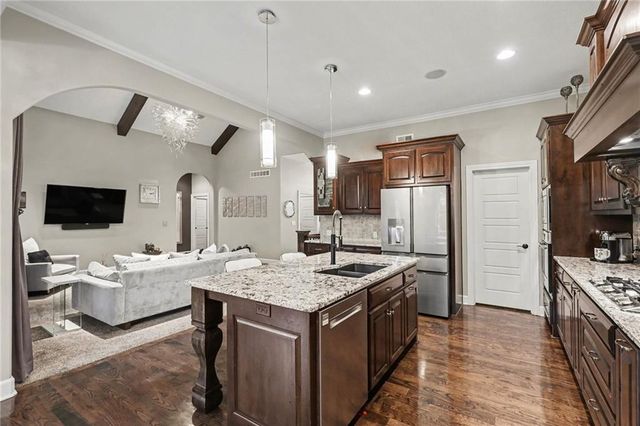 16248 Wedd Street, Overland Park, KS 66085
