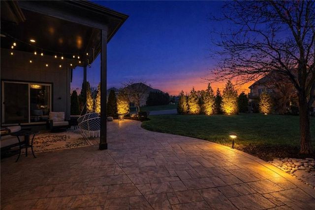 16248 Wedd Street, Overland Park, KS 66085