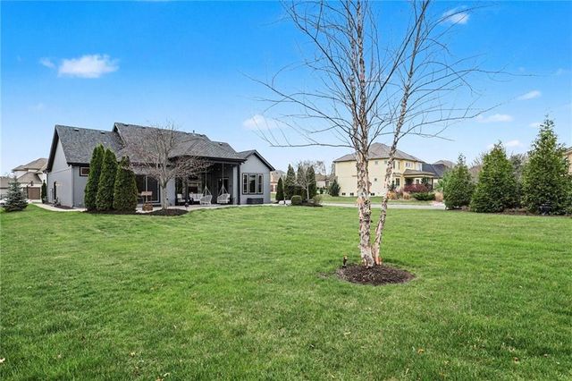 16248 Wedd Street, Overland Park, KS 66085