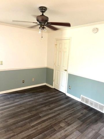 107 Honeysuckle Lane, Huntington, WV 25701