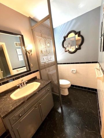 107 Honeysuckle Lane, Huntington, WV 25701