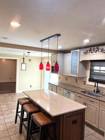 107 Honeysuckle Lane, Huntington, WV 25701