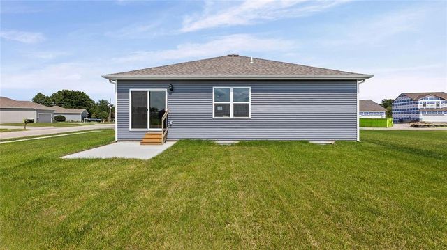 10274 Sorano Drive, Peculiar, MO 64078