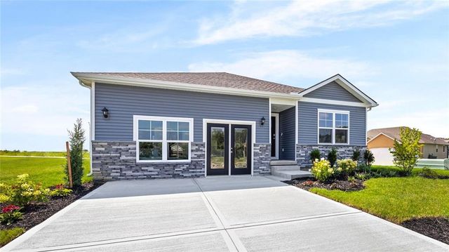 10274 Sorano Drive, Peculiar, MO 64078