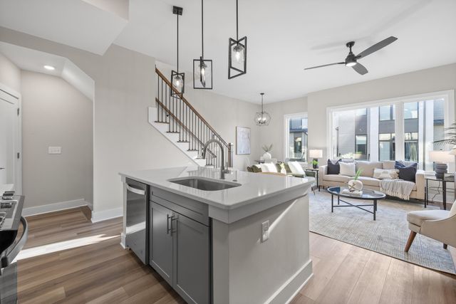 757 Burnside Place, Chattanooga, TN 37408