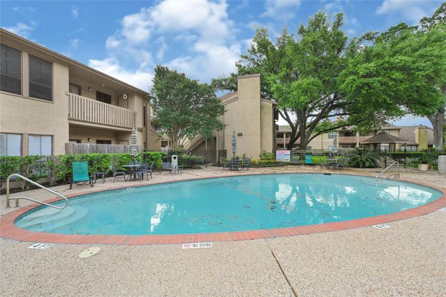 5001 Lamonte Lane 110, Houston, TX 77092
