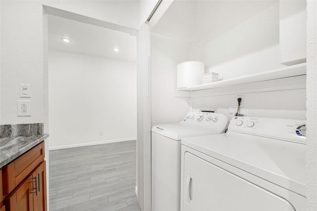 5001 Lamonte Lane 110, Houston, TX 77092