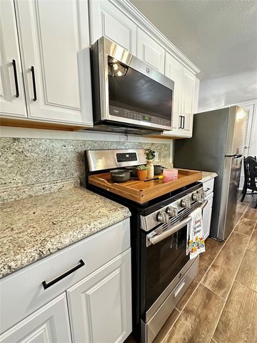 6010 Waycross DR, Austin, TX 78745