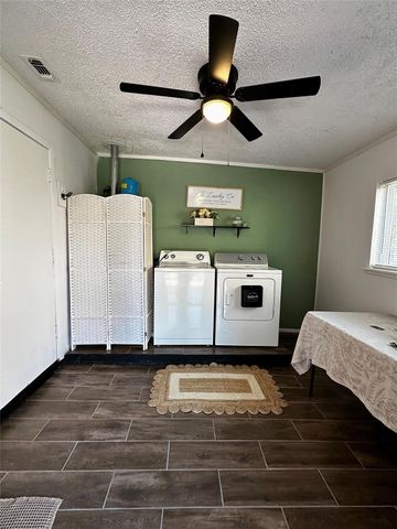 6010 Waycross DR, Austin, TX 78745