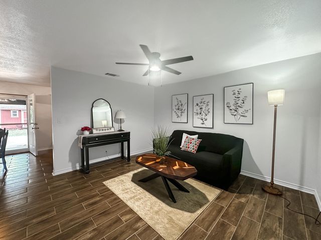 6010 Waycross DR, Austin, TX 78745