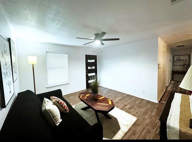 6010 Waycross DR, Austin, TX 78745