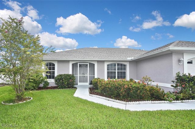 3929 SW 1st PL, Cape Coral, FL 33914