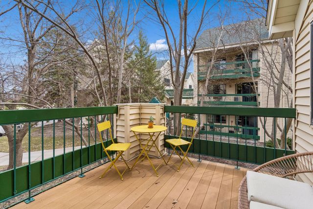 7614 York Avenue S 3215, Edina, MN 55435