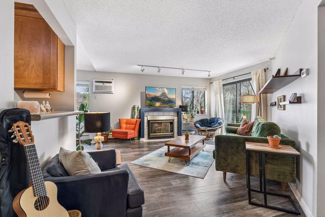 7614 York Avenue S 3215, Edina, MN 55435