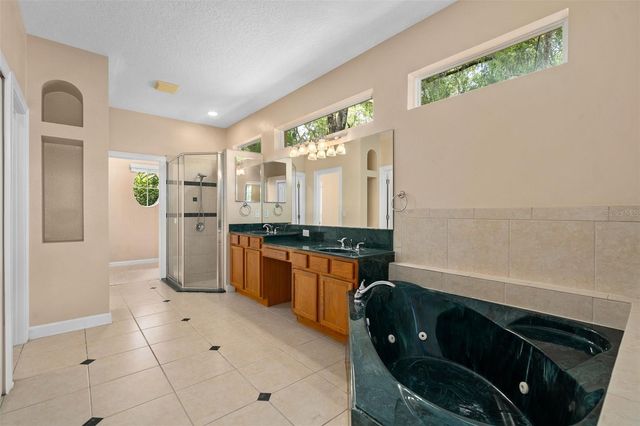 386 CHINAHILL COURT, Apopka, FL 32712