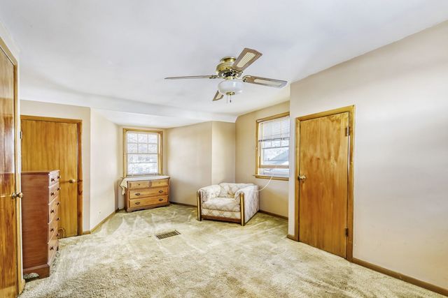 10611 S Spaulding Avenue, Chicago, IL 60655