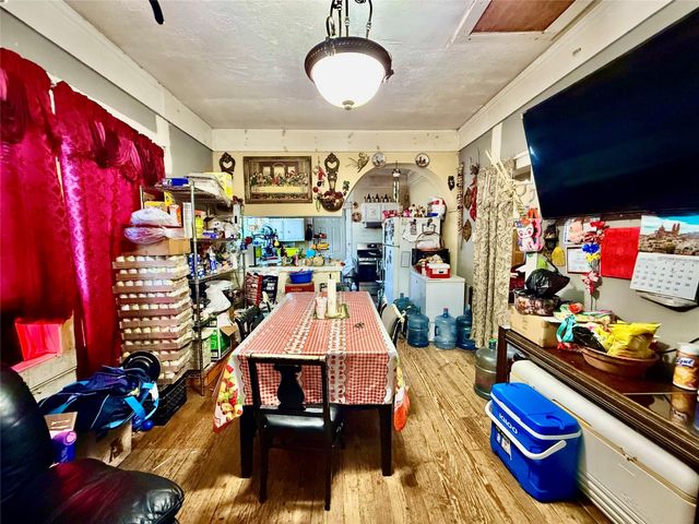 7808 Avenue F, Houston, TX 77012