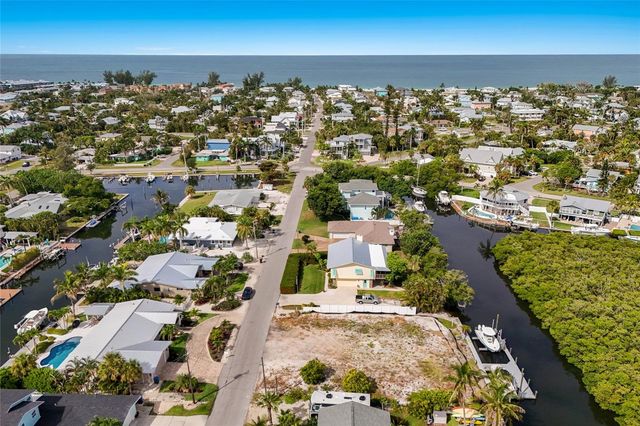 508 77TH STREET, Bradenton Beach, FL 34217