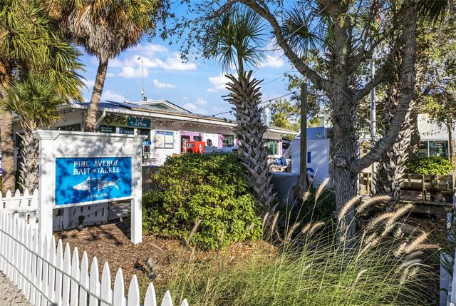 508 77TH STREET, Bradenton Beach, FL 34217