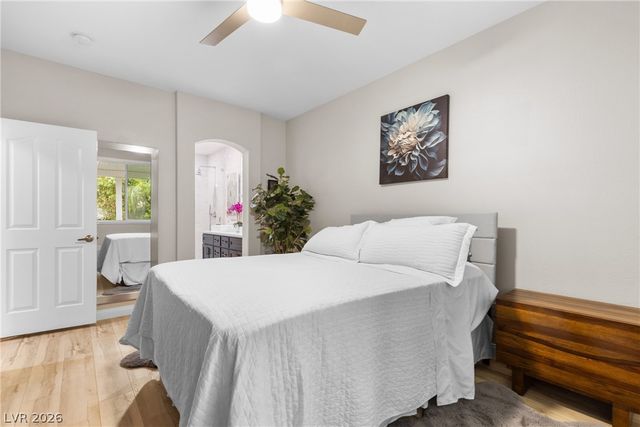 10341 Bentley Oaks Avenue, Las Vegas, NV 89135