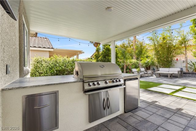 10341 Bentley Oaks Avenue, Las Vegas, NV 89135